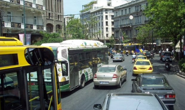 14 πράγματα που οι Έλληνες οδηγοί αγνοούν και οφείλουν να ξέρουν